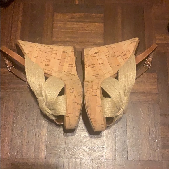 Dolce & Gabbana 38 wedge cork - Picture 1 of 6